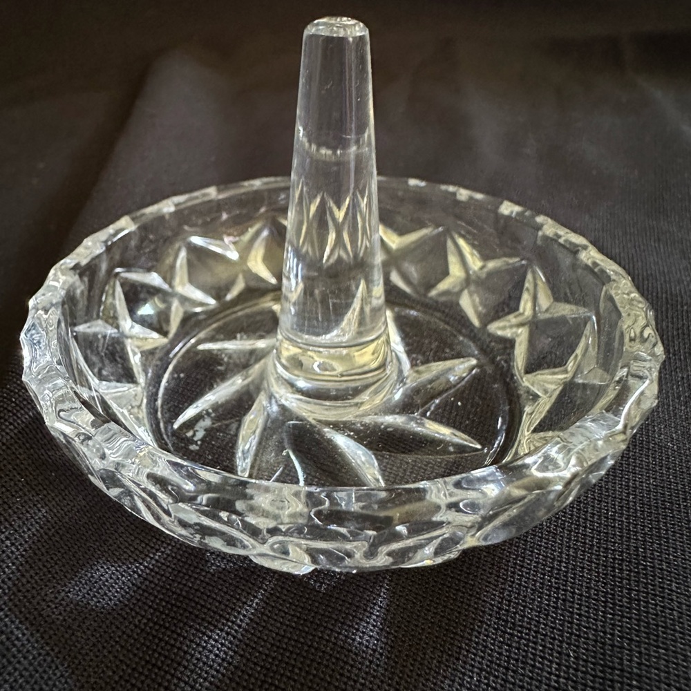 Vintage Elegant Clear Glass Ring Holder